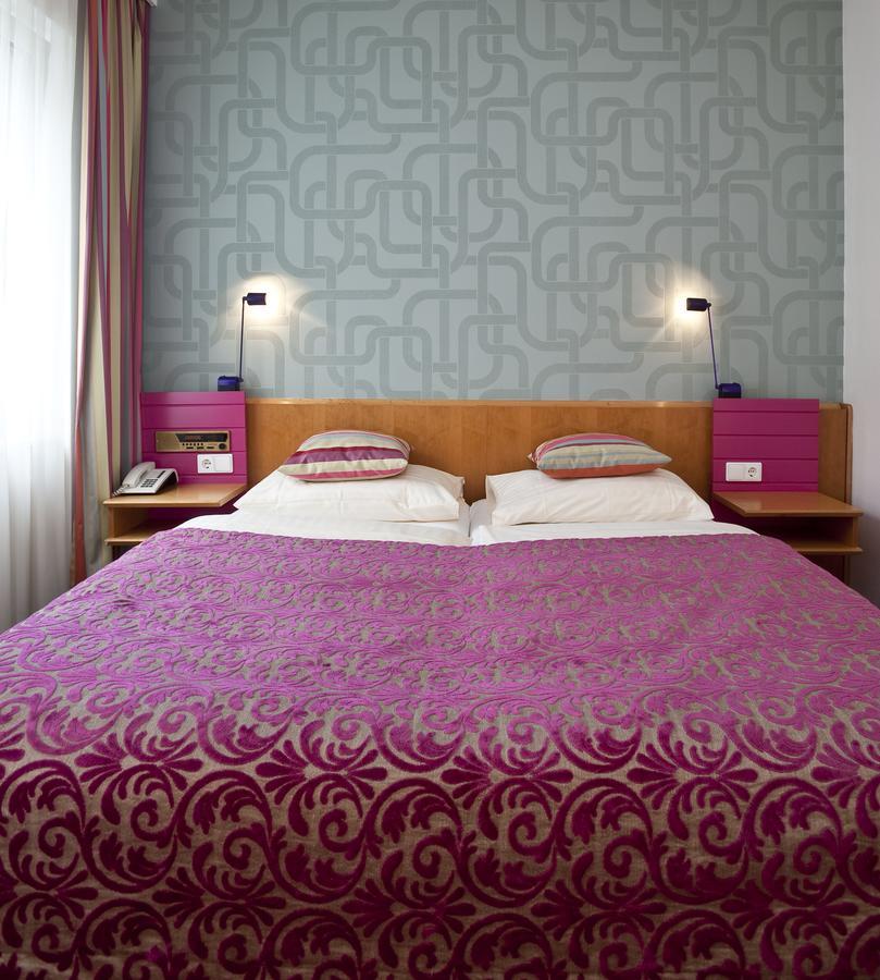 קלגנפורט Hotel Geyer מראה חיצוני תמונה