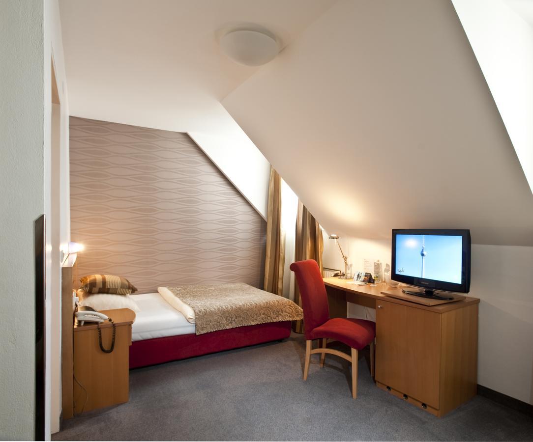 קלגנפורט Hotel Geyer מראה חיצוני תמונה